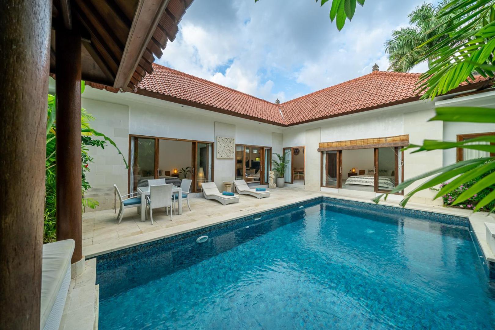 Villa Nemia Seminyak Buitenkant foto